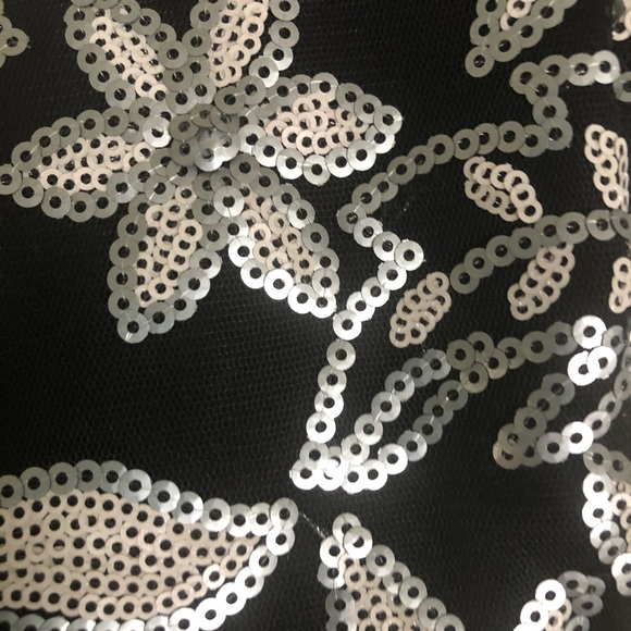 Fancy black sweater with sequin details - Picture 4 of 5